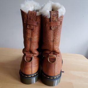 dr martens fur lined aimilita grizzly